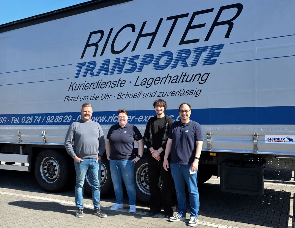 Acht Tage Speditionsalltag: LIS-Auszubildender Kerem Leandro Bodur blickt hinter die Kulissen bei Richter Express